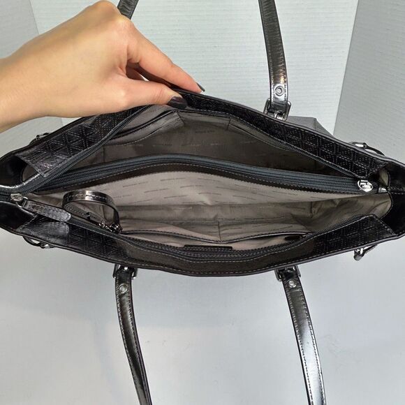 Michael Kors Voyageur Specchio Medium Top Zip Tote Bag Gunmetal Silver Metallic - Picture 8 of 16